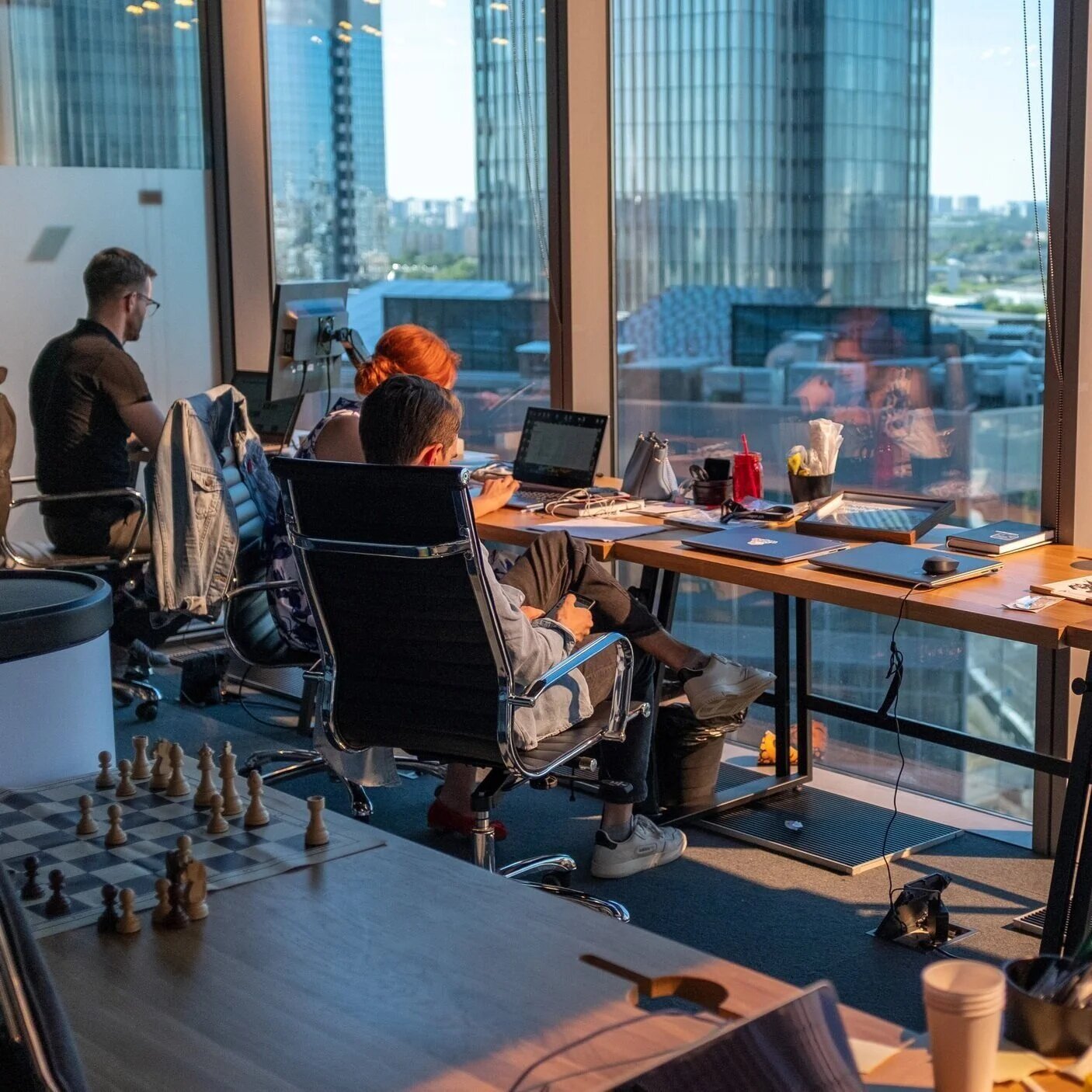 Quantitative trading desk overlooking the New York City skyline